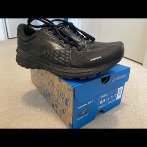 Brooks Adrenaline GTS 21 - size 8.5
